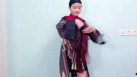 胡桃最新衣服爆料视频,时尚达人演绎街头潮流风